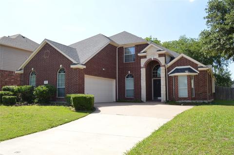 903 Manchester Dr, Mansfield, TX 76063