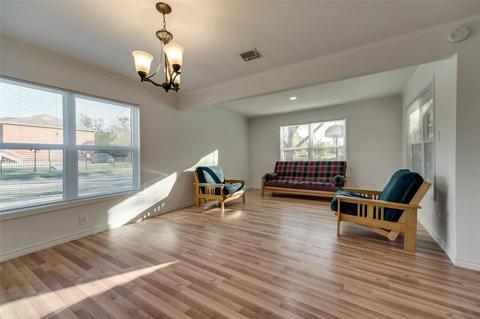 2500 Bryan St, Commerce, TX 75428 photo 6