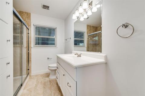 2500 Bryan St, Commerce, TX 75428 photo 13