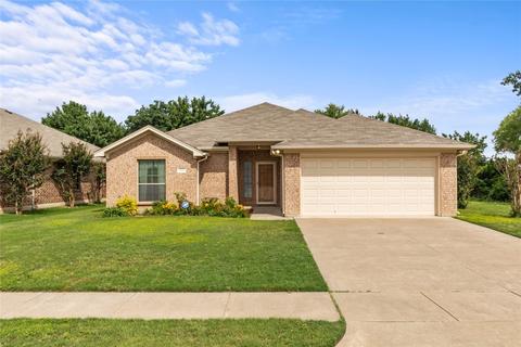 432 Nutmeg Ave, Burleson, TX 76028