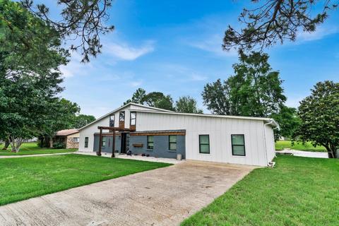 107 Slaughter Ranch Rd, Trinidad, TX 75163