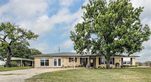 308 Hill Top Rd, Bellevue, TX 76228