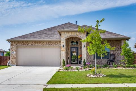 633 Camber St, Saginaw, TX 76131