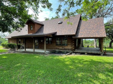 86 Crown Rd, Willow Park, TX 76087