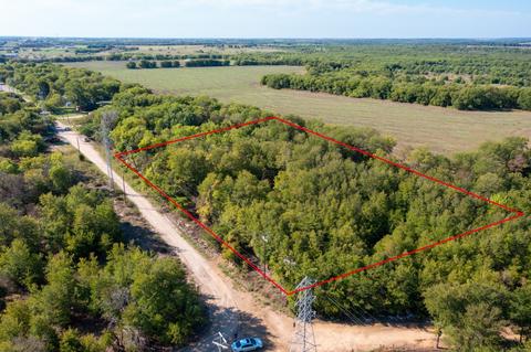 Tbd Broadway Street, Hillsboro, TX 76645