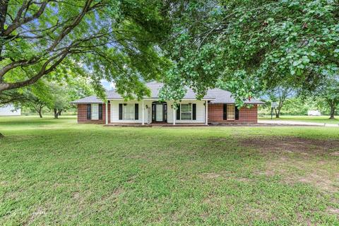 150 Lakewood Point Dr, Bossier City, LA 71111