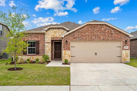 1303 Binfield Dr, Forney, TX 75126
