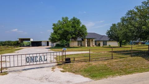 374 County Road 4576, Boyd, TX 76023