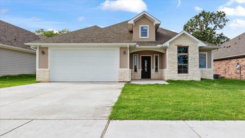 612 N Frisco St, Sherman, TX 75090