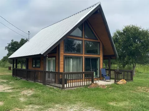 988 Withers Rd, Mineral Wells, TX 76067
