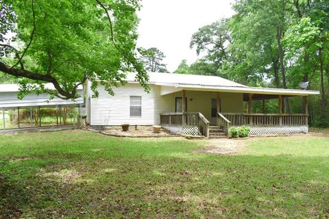 139 2nd St, Hawkins, TX 75765