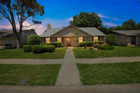 2824 Stratford Ln, Flower Mound, TX 75028