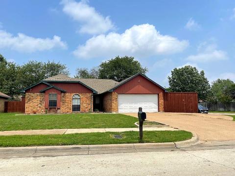 119 Lemon Dr, Arlington, TX 76018