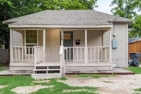 3109 Harmon St, Dallas, TX 75215