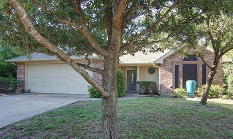 1415 Westbriar Dr, Weatherford, TX 76086