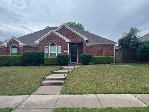 10301 Ashmont Dr, Frisco, TX 75035 | 11 Photos | MLS #20328660 - Movoto