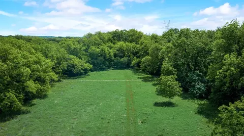 120 Banjo Ct, Alvord, TX 76225