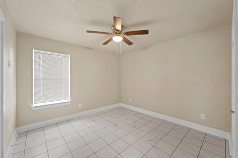 404 E Travis St, Mexia, TX 76667 photo 17