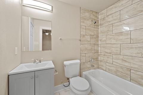 404 E Travis St, Mexia, TX 76667 photo 16