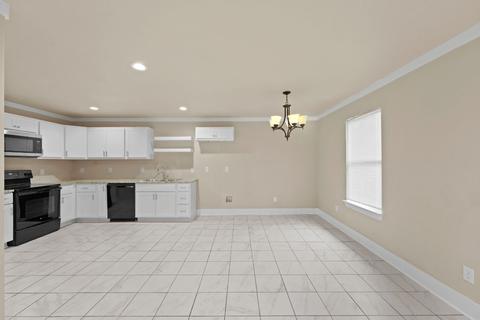 404 E Travis St, Mexia, TX 76667 photo 9