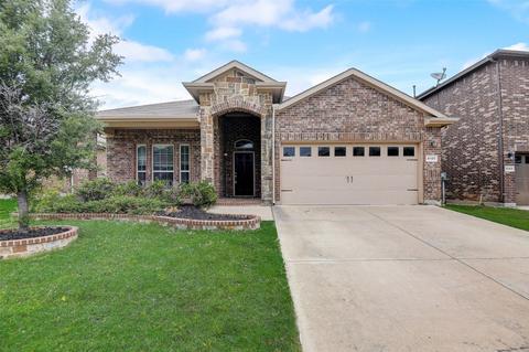 5107 Walsh Dr, Arlington, TX 76001
