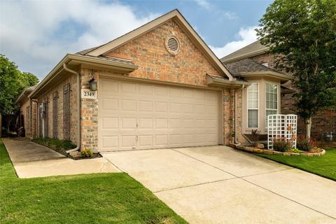 2349 Leafy Glen Ct, Bedford, TX 76022