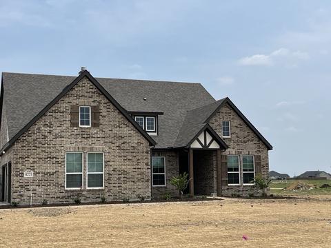 4221 Sanger Meadow Dr, Sanger, TX 76266