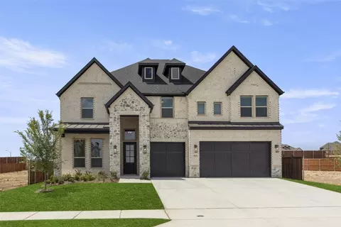 9929 Villa Verde Dr, Fort Worth, TX 76179
