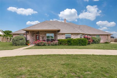 2608 Colt Ln, Crowley, TX 76036