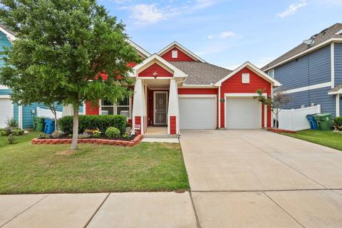 8943 Stallings Dr, Aubrey, TX 76227