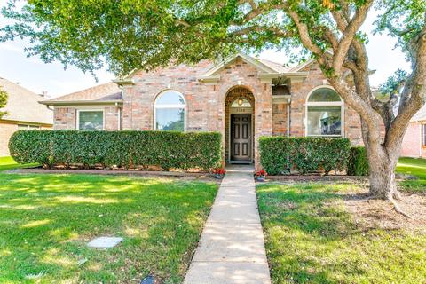 1328 Pelham Ln, Lewisville, TX 75077