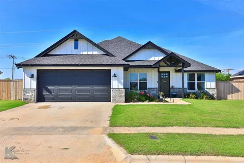7134 Phoenix Dr, Abilene, TX 79606