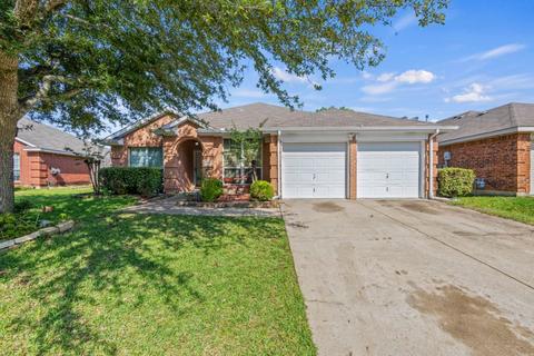 2805 Thrush Dr, Mesquite, TX 75181