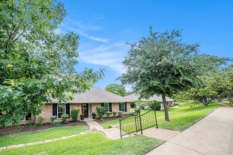 401 Meadowcrest Dr, Richardson, TX 75080