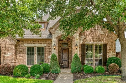 8312 Park Brook Dr, North Richland Hills, TX 76182