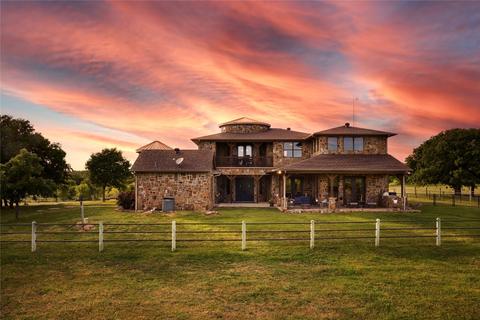 5886 Rock Springs School Rd, Nocona, TX 76255