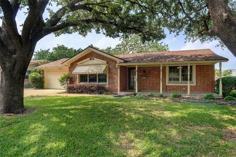216 Olive St, Hurst, TX 76053