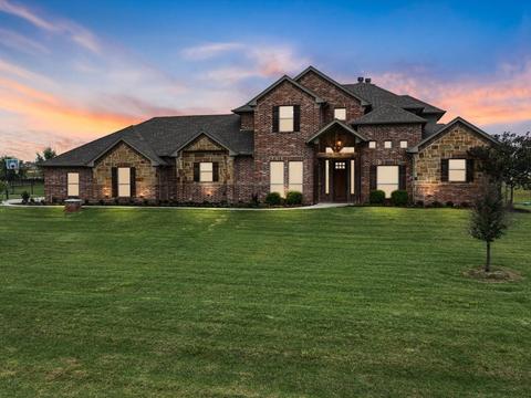 206 Kara Ct, Aledo, TX 76008