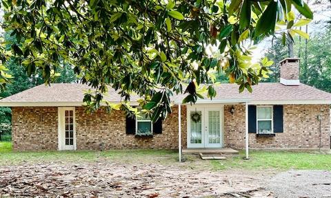 634 Northgate Dr, Hideaway, TX 75771
