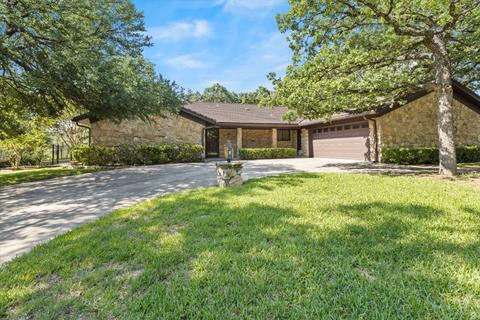 416 Washington Dr, Arlington, TX 76011