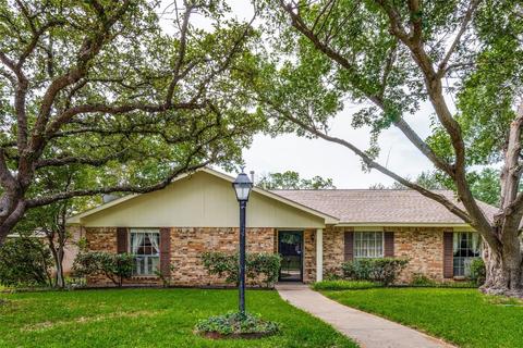 6724 Hunters Ridge Dr, Dallas, TX 75248