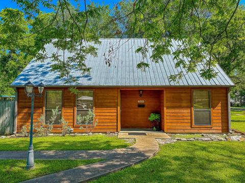 400 SW 4th St, Kerens, TX 75144