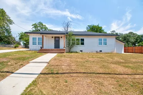 308 Jennie Ln, Denison, TX 75020