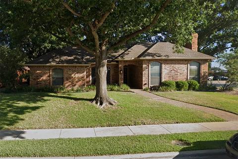 748 Falcon Ln, Coppell, TX 75019