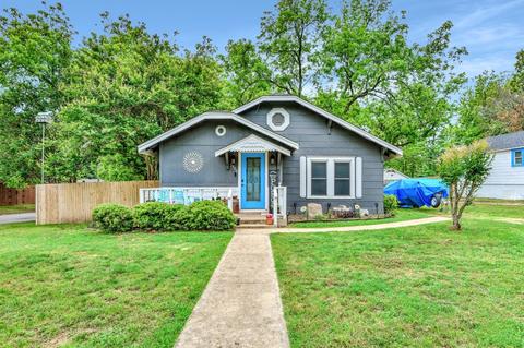 1500 W Chestnut St, Denison, TX 75020