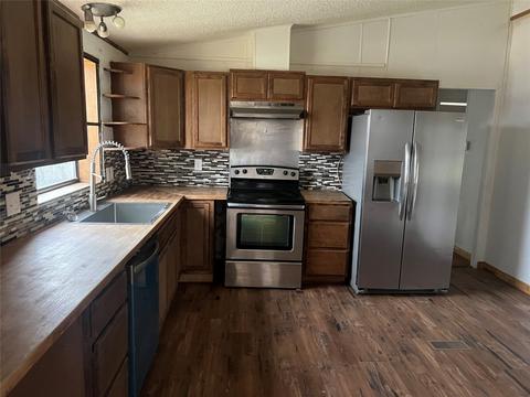 6004 Collins Ct, Granbury, TX 76048