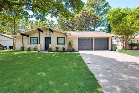 1702 Windsor Dr, Arlington, TX 76012