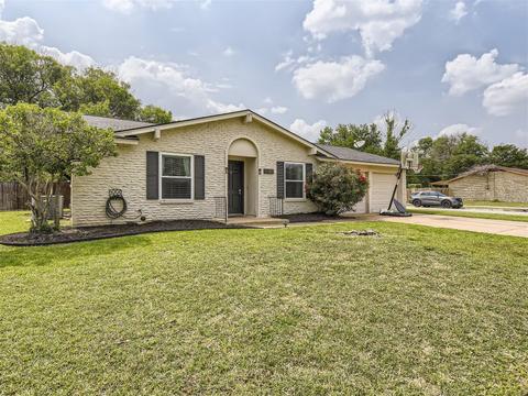 6609 Wakefield Rd, North Richland Hills, TX 76182