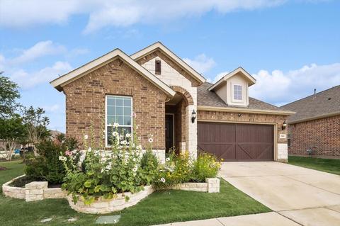 2105 Ella Ln, Carrollton, TX 75010