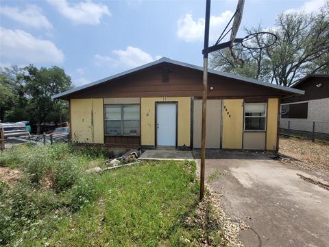 6917 Shannon Dr, Brownwood, TX 76801